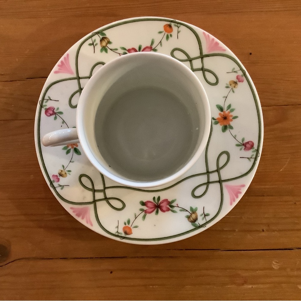 LIMOGES, DEMI TASSE CUP & SAUCER. PORCELAIN. NEW. FLORAL PATTERN - Picture 2 of 6